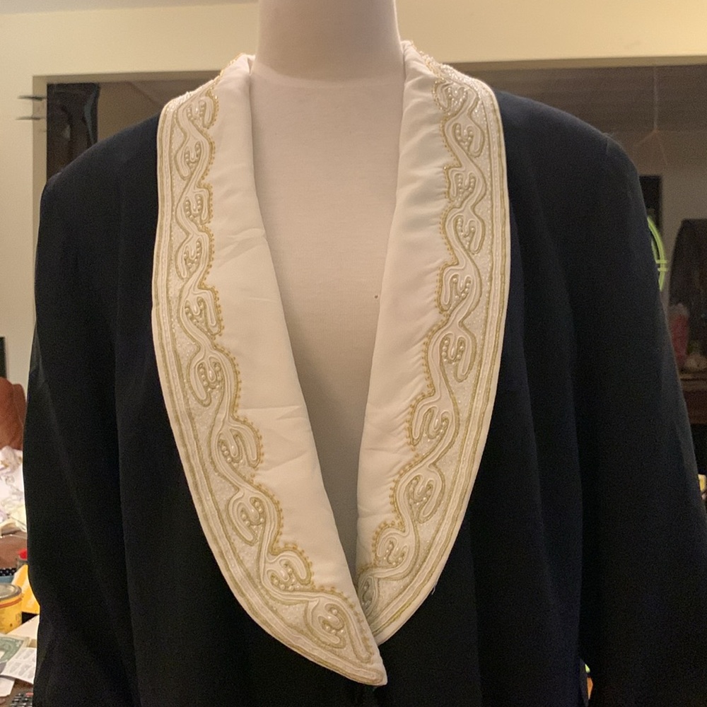 80’s VINTAGE BEN MARC INTERNATIONAL BLACK BLAZER WITH REMOVABLE COLLAR AND CUFFS
